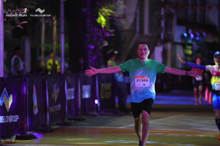 HCMCity Night Run - Ảnh #5672