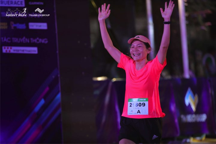 HCMCity Night Run - Ảnh #5444