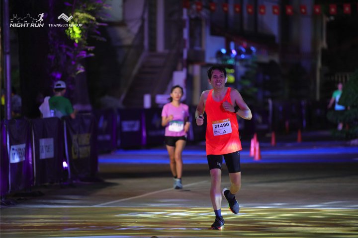 HCMCity Night Run - Ảnh #8388