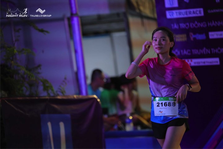 HCMCity Night Run - Ảnh #9557