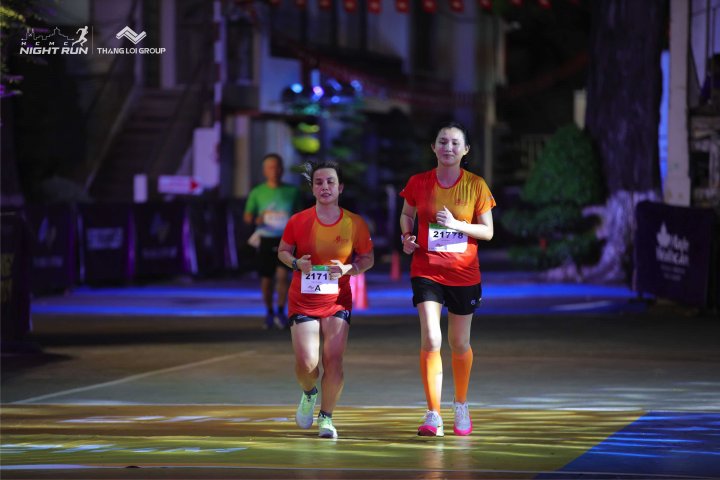 HCMCity Night Run - Ảnh #5491
