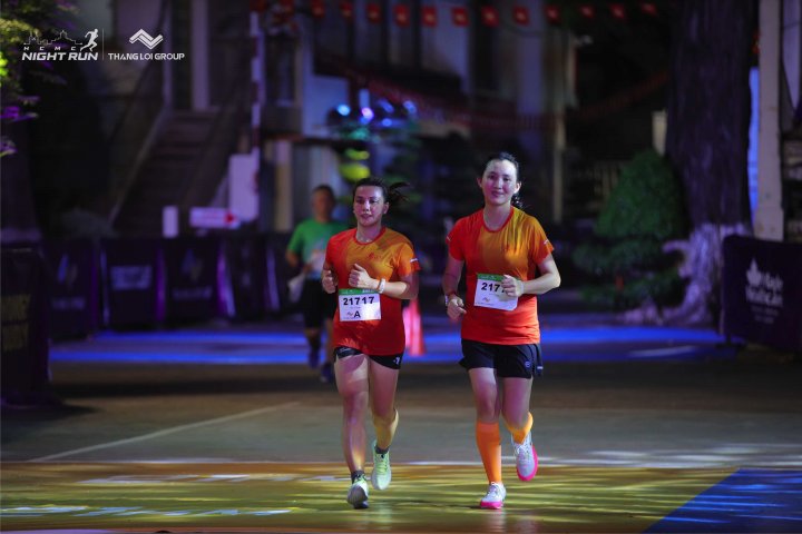 HCMCity Night Run - Ảnh #5496