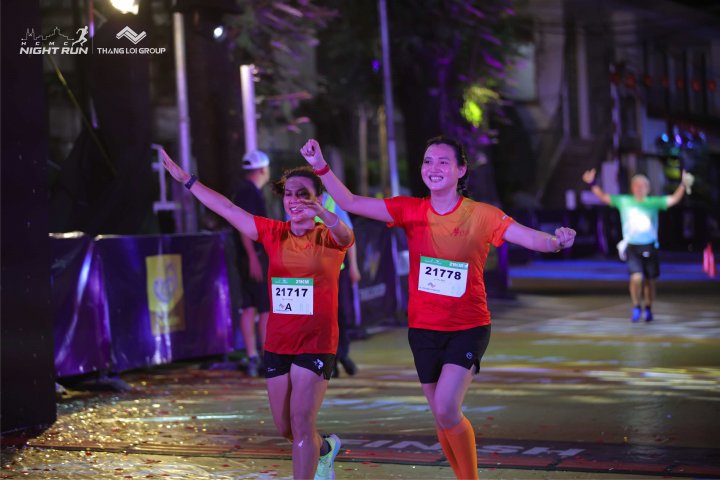 HCMCity Night Run - Ảnh #5639