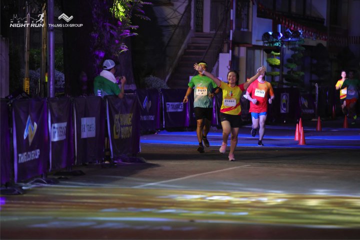 HCMCity Night Run - Ảnh #6130