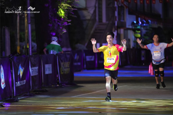 HCMCity Night Run - Ảnh #6539