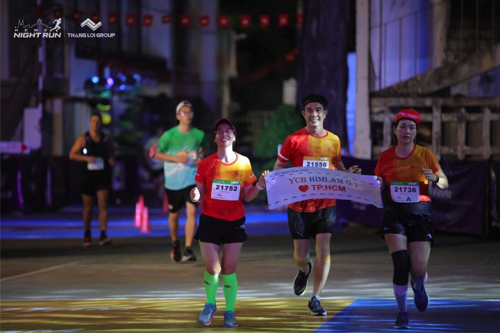 HCMCity Night Run - Ảnh #7544