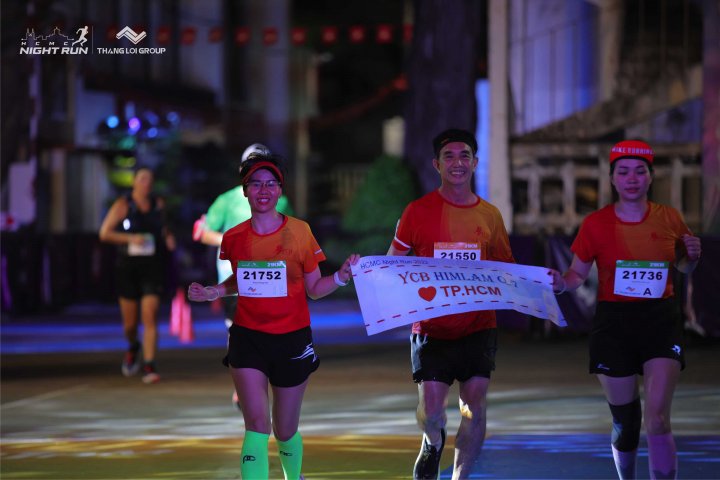 HCMCity Night Run - Ảnh #7608