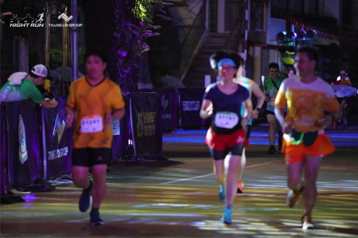 HCMCity Night Run - Ảnh #8032