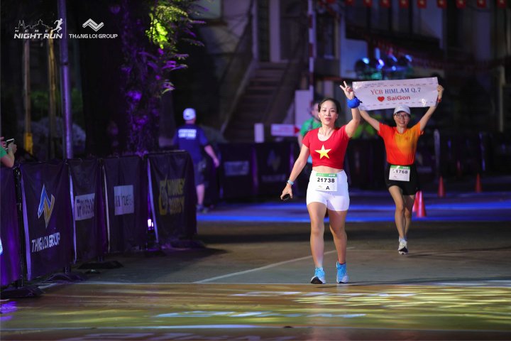 HCMCity Night Run - Ảnh #8434