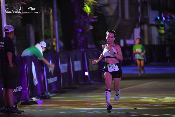 HCMCity Night Run - Ảnh #5694