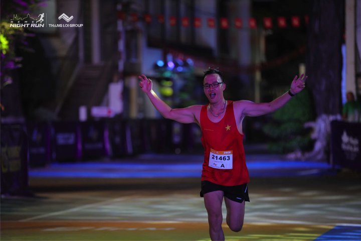 HCMCity Night Run - Ảnh #8237