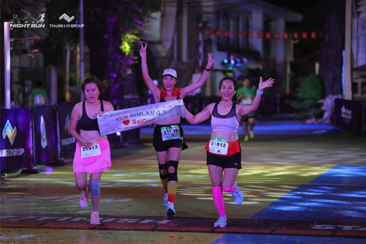 HCMCity Night Run - Ảnh #8410