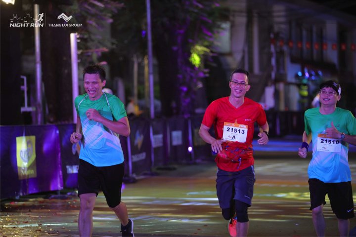 HCMCity Night Run - Ảnh #8102