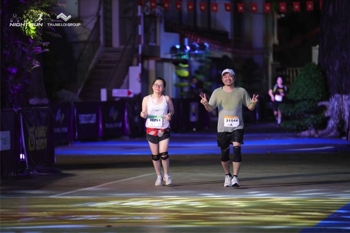 HCMCity Night Run - Ảnh #8275