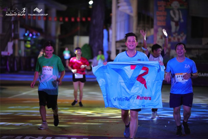 HCMCity Night Run - Ảnh #5937