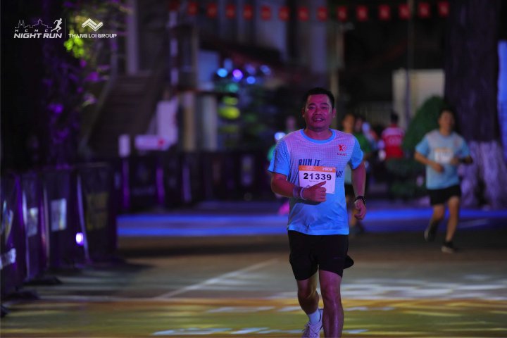 HCMCity Night Run - Ảnh #7983