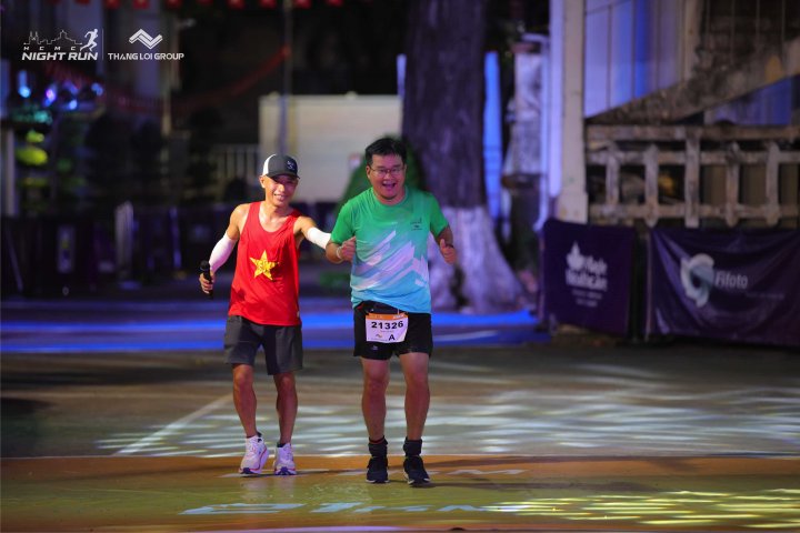 HCMCity Night Run - Ảnh #7947