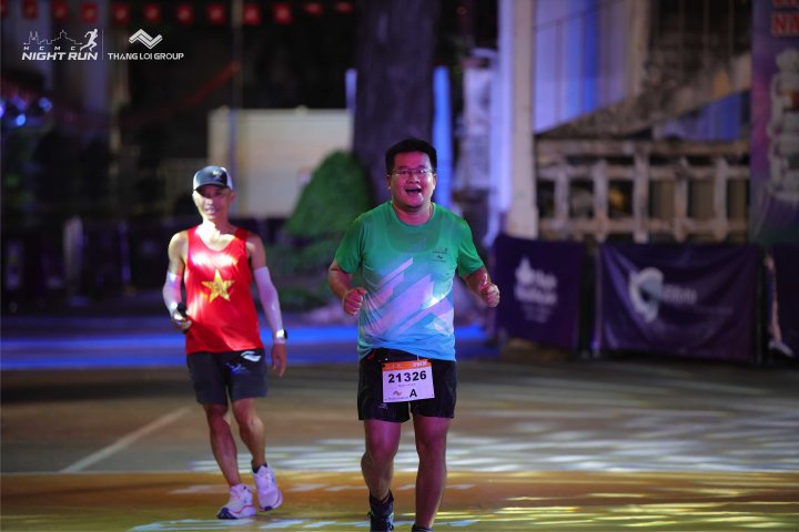HCMCity Night Run - Ảnh #7976