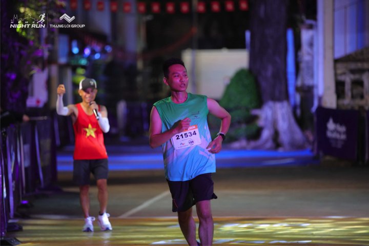 HCMCity Night Run - Ảnh #8241