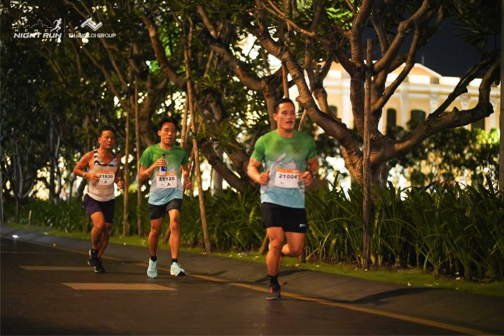 HCMCity Night Run - Ảnh #7087
