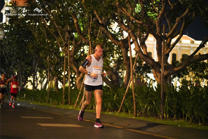 HCMCity Night Run - Ảnh #7820
