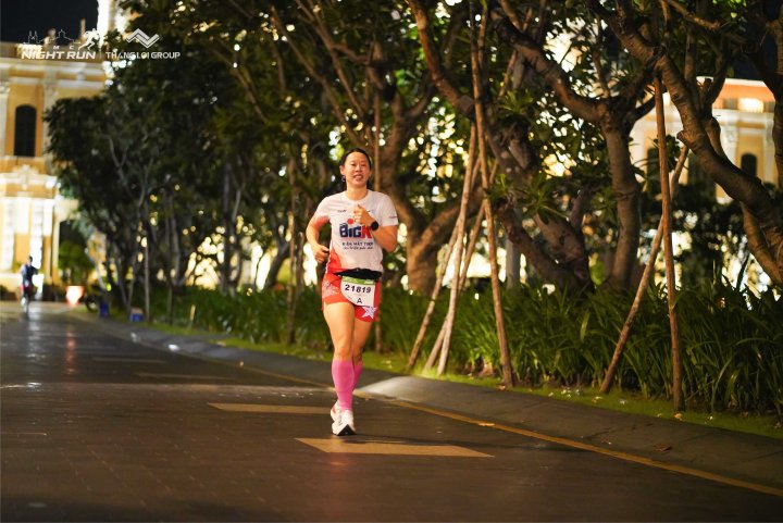 HCMCity Night Run - Ảnh #8048