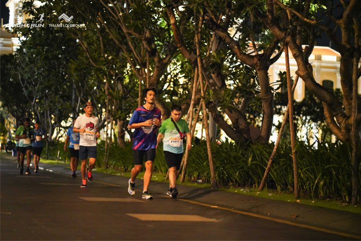 HCMCity Night Run - Ảnh #10966
