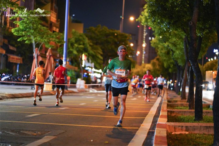 HCMCity Night Run - Ảnh #8097