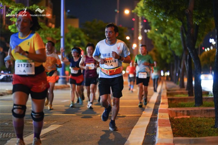 HCMCity Night Run - Ảnh #8204