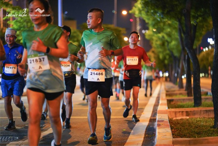 HCMCity Night Run - Ảnh #8276