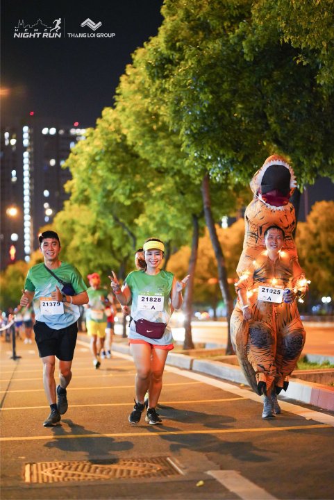 HCMCity Night Run - Ảnh #10813