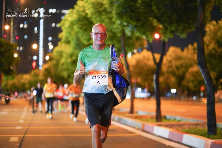 HCMCity Night Run - Ảnh #11059