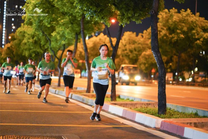 HCMCity Night Run - Ảnh #11395