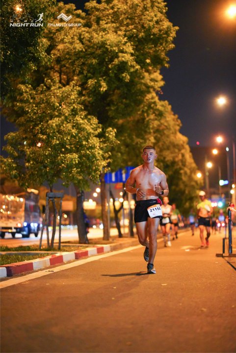 HCMCity Night Run - Ảnh #8401