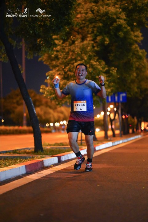 HCMCity Night Run - Ảnh #10705