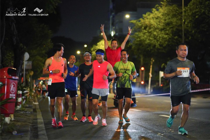 HCMCity Night Run - Ảnh #8239