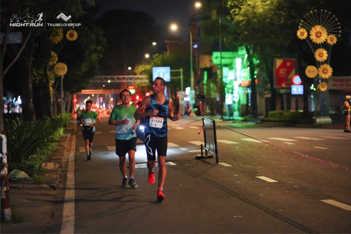 HCMCity Night Run - Ảnh #12561