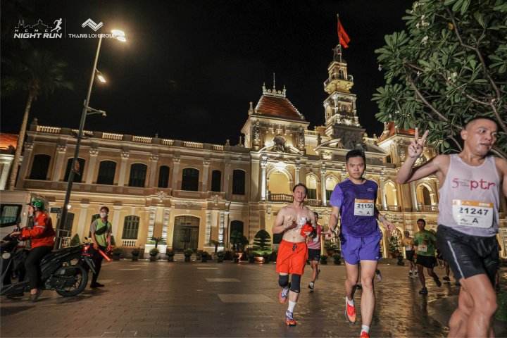 HCMCity Night Run - Ảnh #12371